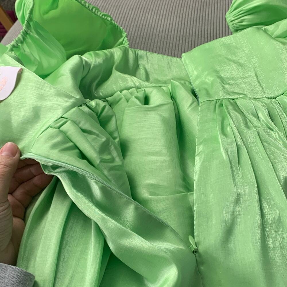 Selkie size medium Chic avocado Lime green Puff Sleeve Mini Dress cocktail party - Picture 11 of 11